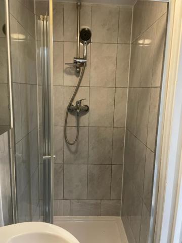 Luxury 2 Bedrooms Flat Leytonstone Лондон Экстерьер фото