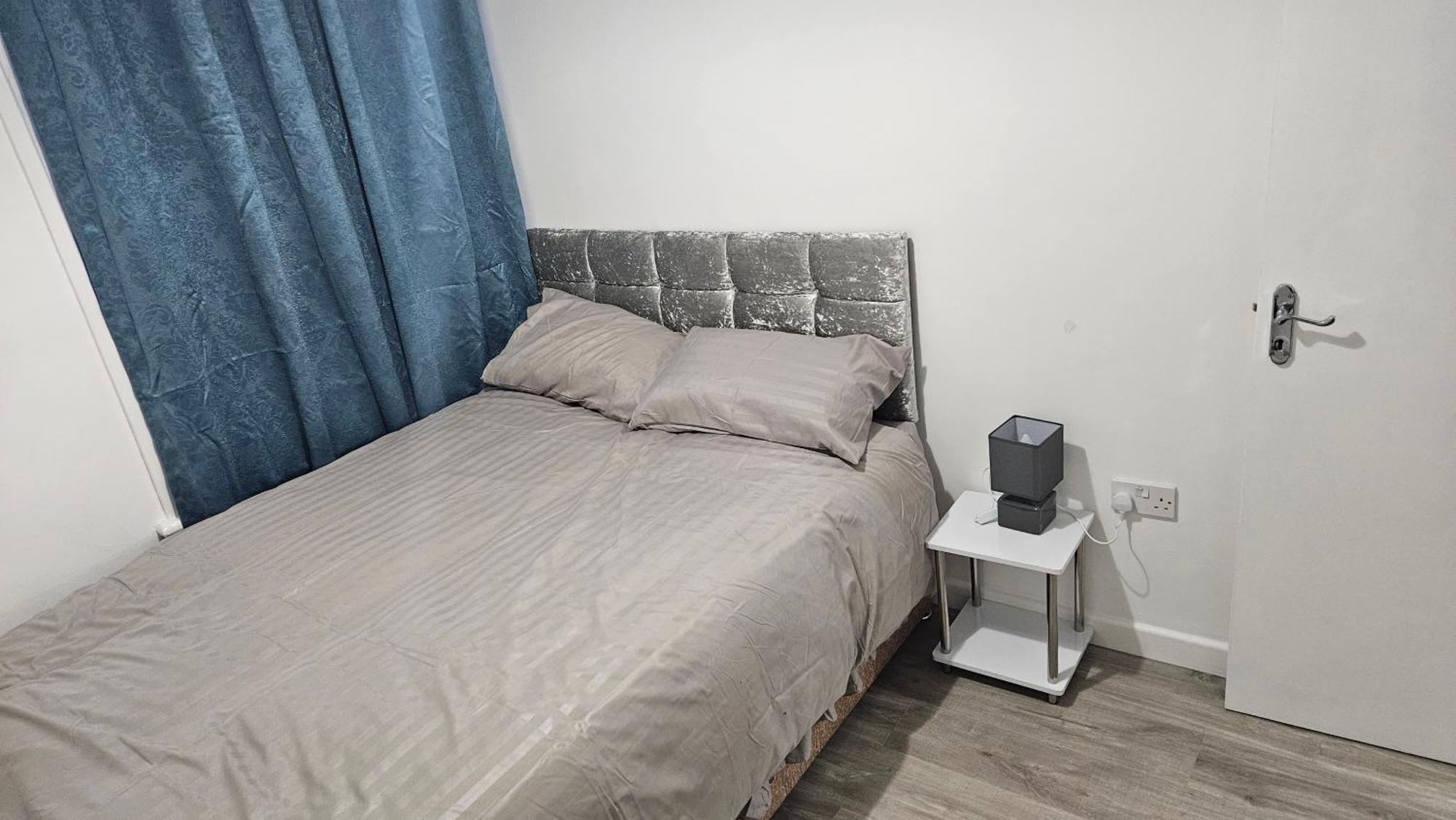 Luxury 2 Bedrooms Flat Leytonstone Лондон Экстерьер фото